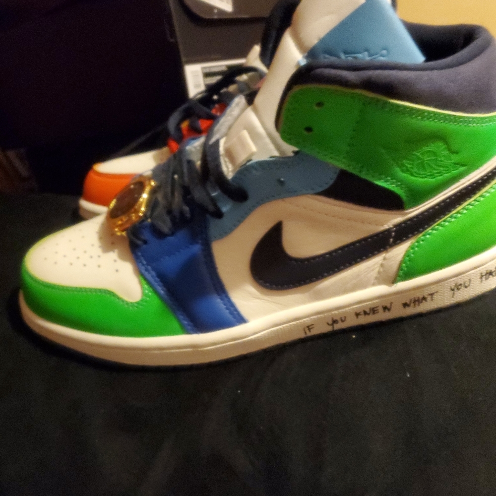 Jordan 1 - Picture 4 of 4